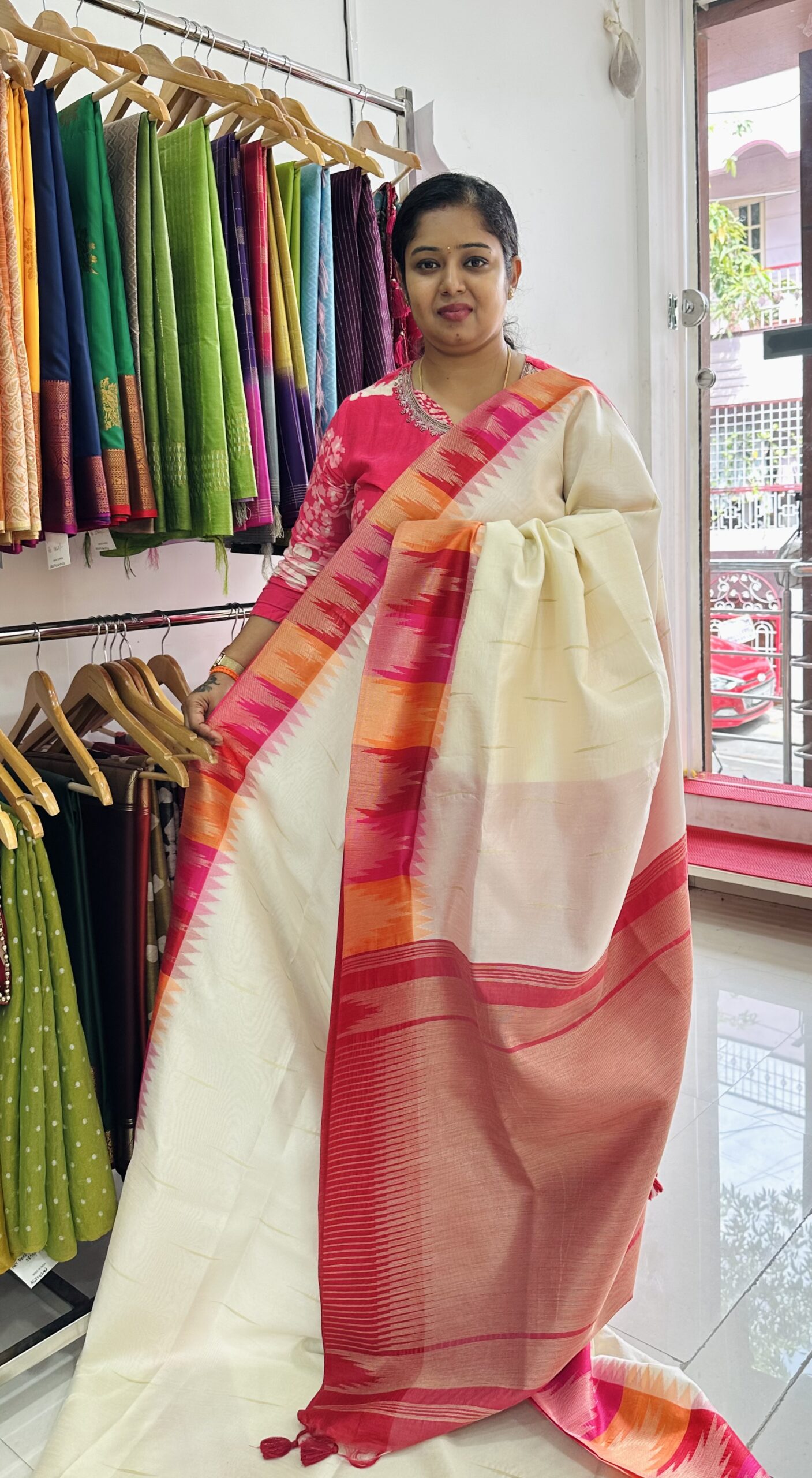 Cotton Silk Saree ( Cream And Red)- AS0265 - Image 2